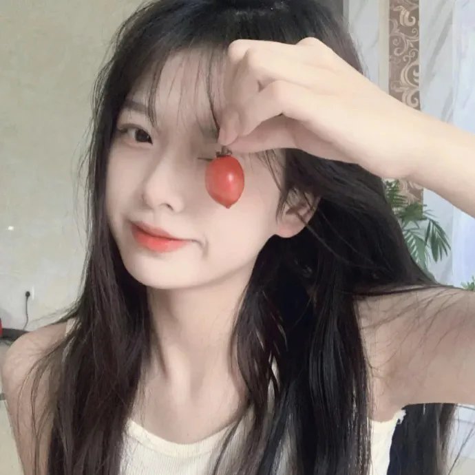 碧窗艳影